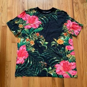 Men’s floral shirt
